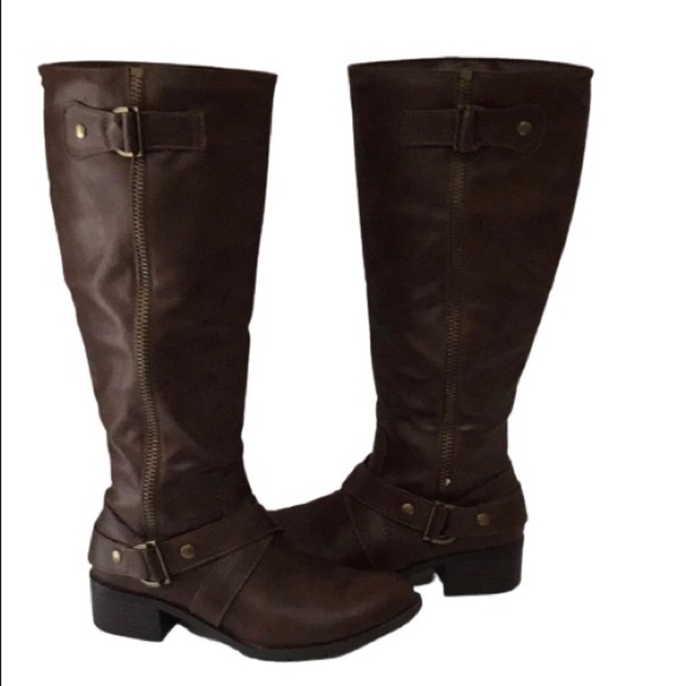 Women’s Riding Boots, size 6.5, faux leather.